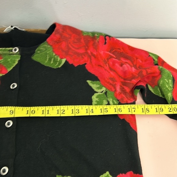 Izaac Mizrahi Floral Cardigan NWOT - Picture 7 of 9